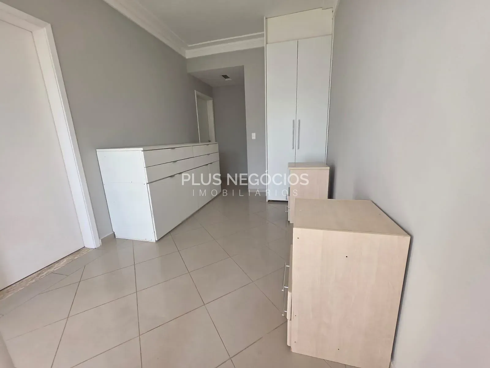 Casa, 3 quartos, 269 m² - Foto 32