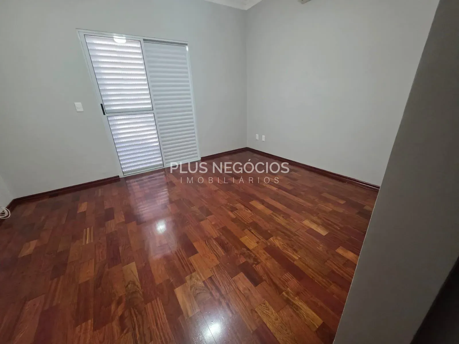 Casa, 3 quartos, 269 m² - Foto 50