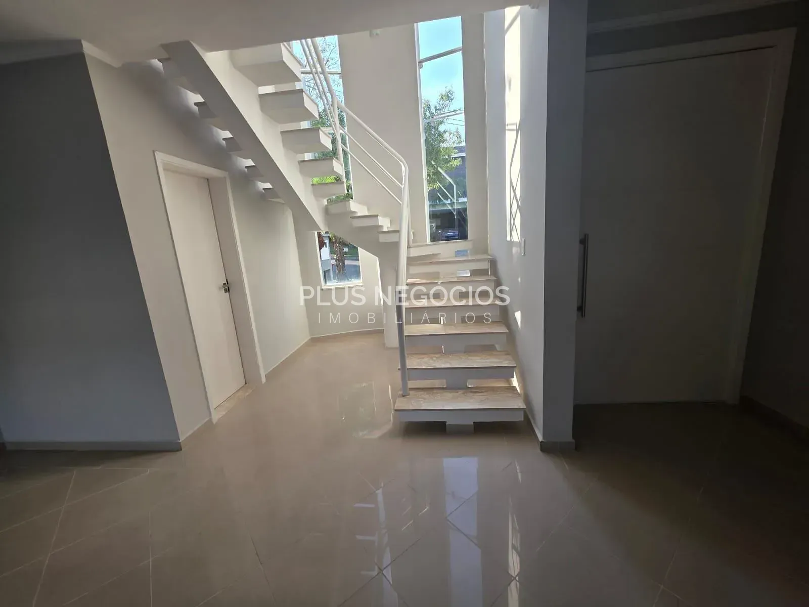 Casa, 3 quartos, 269 m² - Foto 14