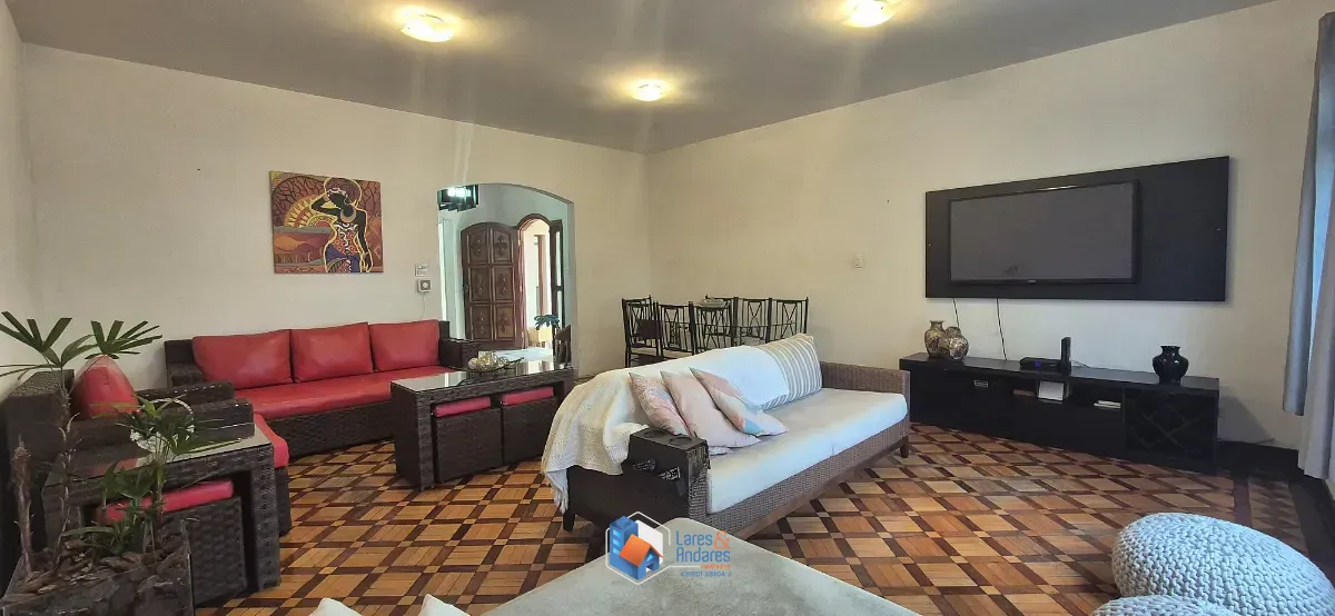 Casa, 3 quartos, 215 m² - Foto 4