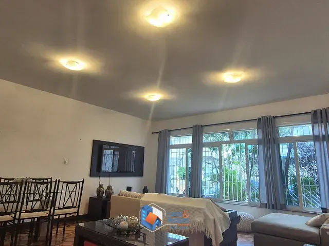 Casa com 270m² 3 quartos e 3 banheiros, à venda, no bairro Aclimação em São Paulo