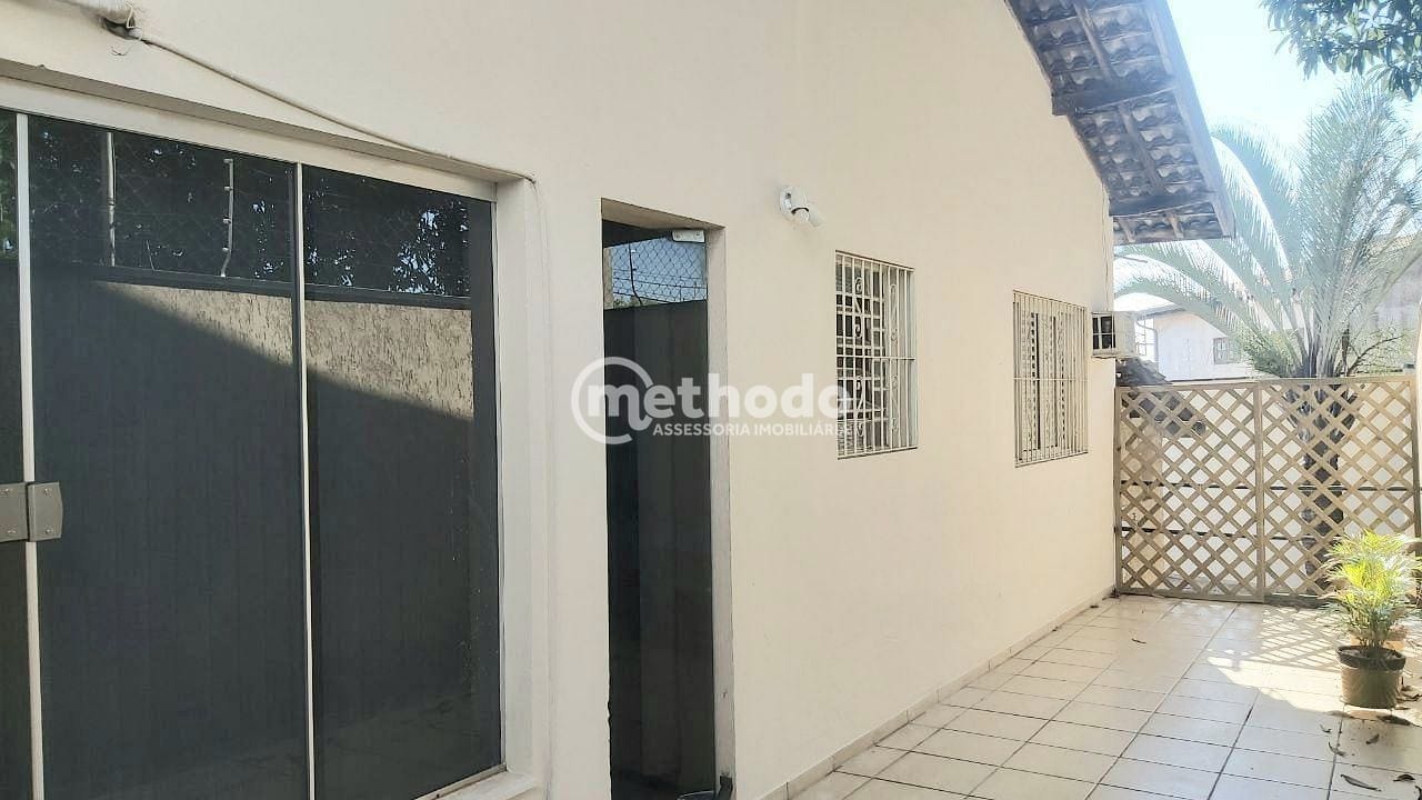 Casa, 1 quarto, 254 m² - Foto 2