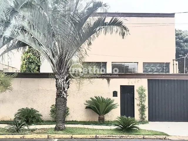 Casa com 367m², à venda, no bairro Parque Industrial em Campinas