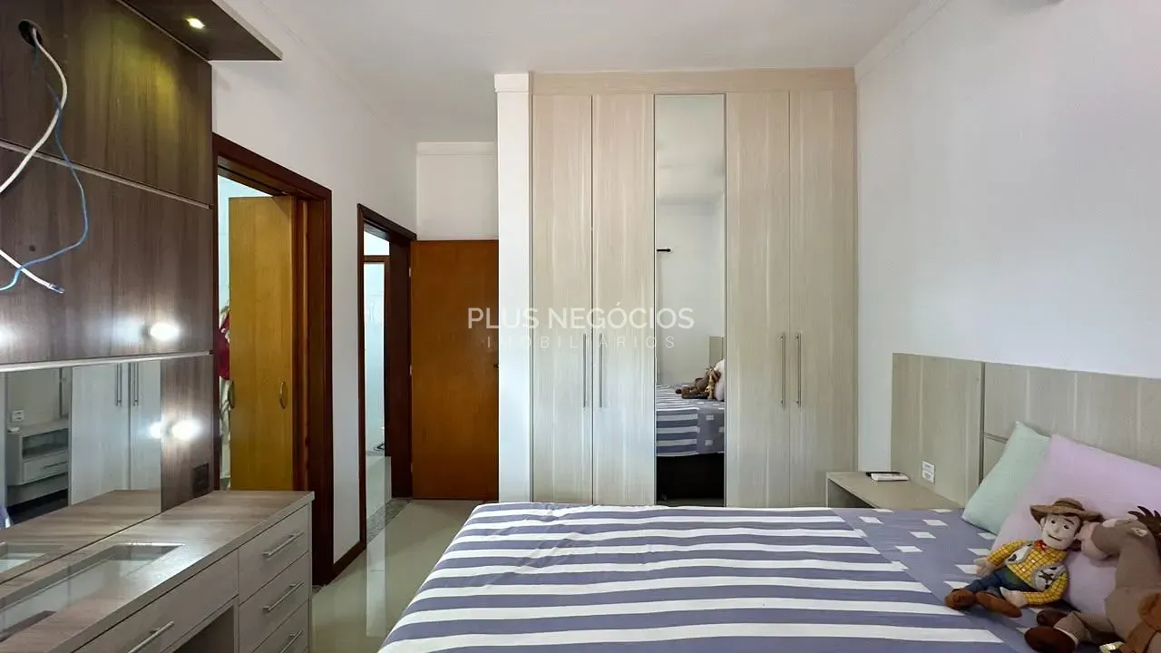 Casa, 3 quartos, 311 m² - Foto 15
