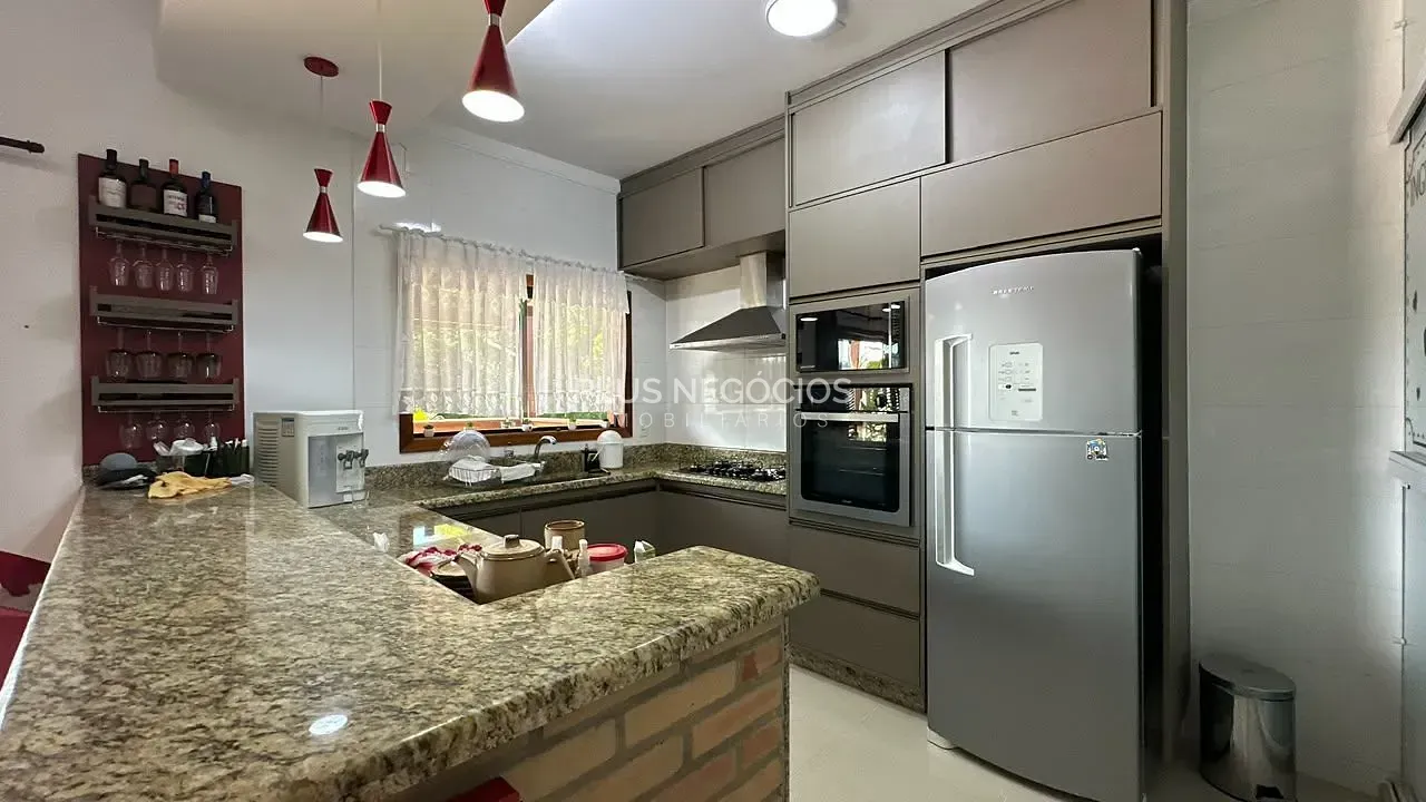 Casa, 3 quartos, 311 m² - Foto 6