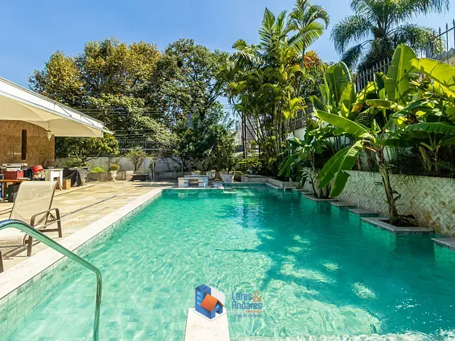 Casa com 1010m² 5 quartos e 8 banheiros, à venda, no bairro Pinheiros em São Paulo