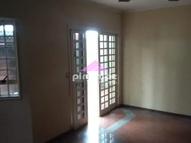 Casa com 250m² 3 quartos e 3 banheiros, à venda, no bairro Jardim Torrão de Ouro em São José dos Campos