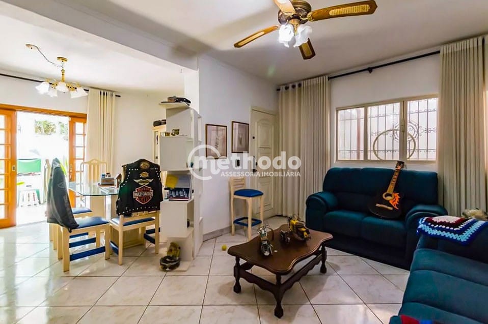 Casa, 5 quartos, 200 m² - Foto 1