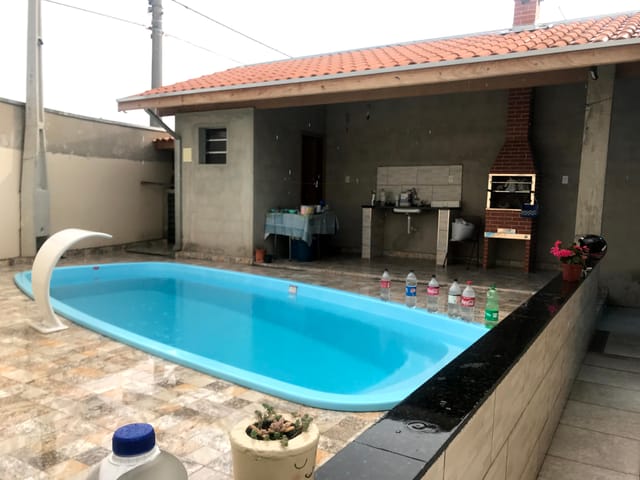Casa com 130m² 3 quartos e 3 banheiros, à venda, no bairro Água Preta em Pindamonhangaba
