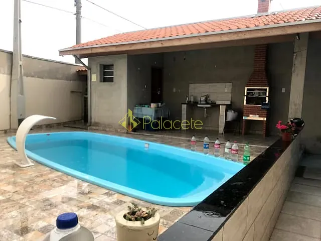 Casa com 130m² 3 quartos e 3 banheiros, à venda, no bairro Água Preta em Pindamonhangaba