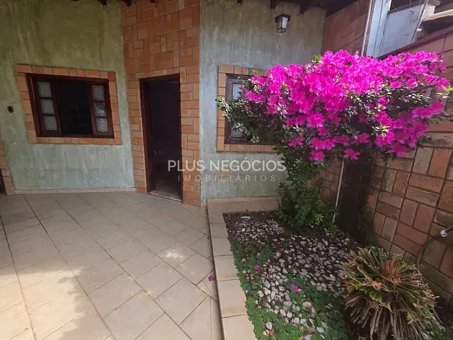 Casa 3 quartos e 2 banheiros, à venda ou para alugar, no bairro Jardim Bertanha em Sorocaba