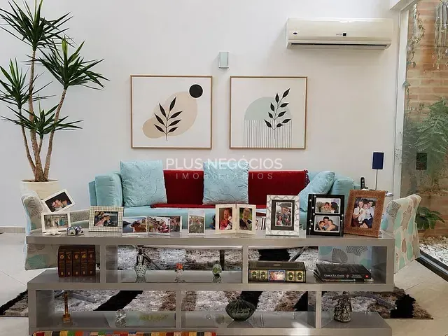 Casa 3 quartos e 5 banheiros, à venda, no bairro Parque Residencial Villa dos Inglezes em Sorocaba
