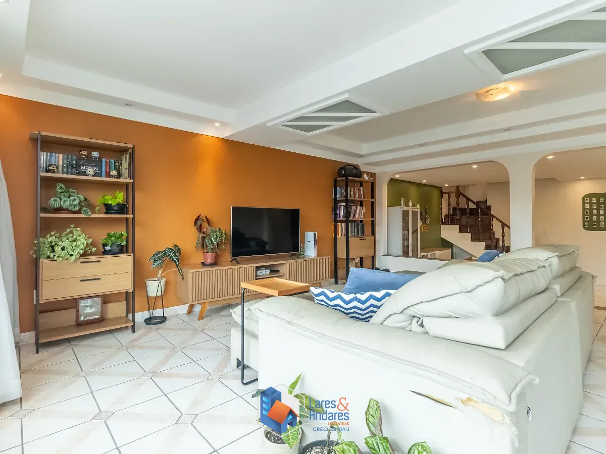 Casa, 4 quartos, 273 m² - Foto 1