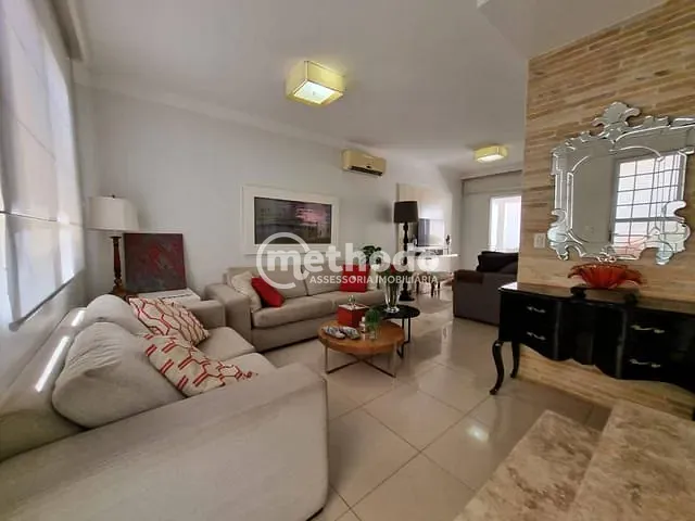 Casa com 190m² 3 quartos e 4 banheiros, à venda, no bairro Parque Taquaral em Campinas