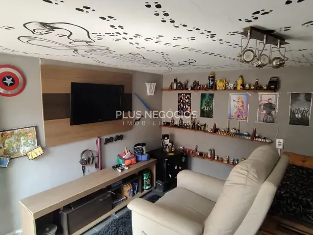 Casa 3 quartos e 2 banheiros, à venda, no bairro Vila Hortência em Sorocaba