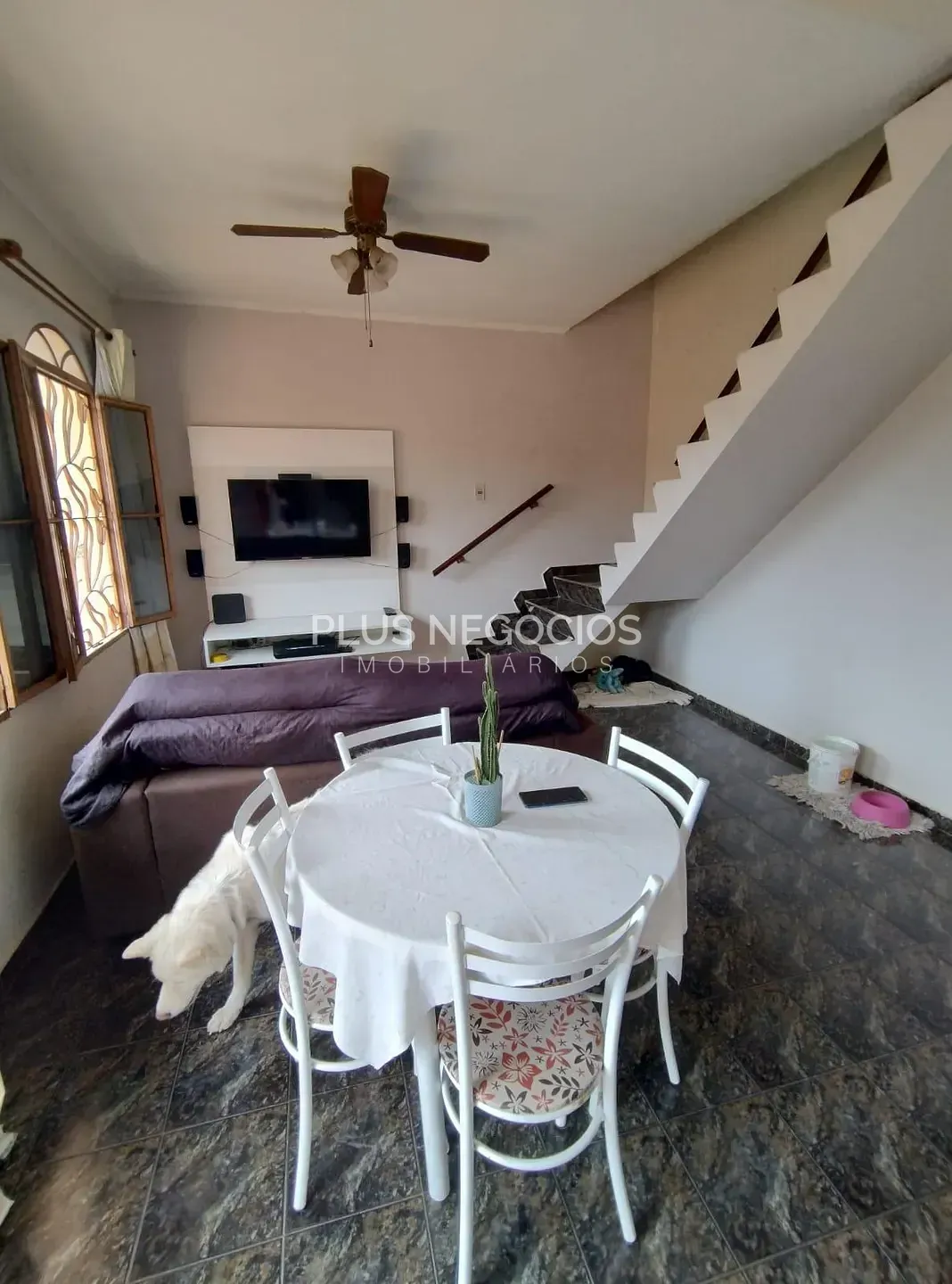 Casa, 3 quartos, 189 m² - Foto 1