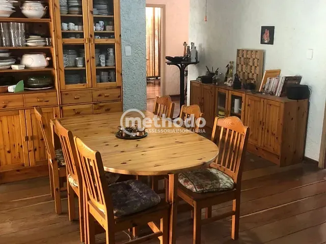Casa com 900m² 3 quartos e 5 banheiros, à venda, no bairro Cidade Universitária em Campinas