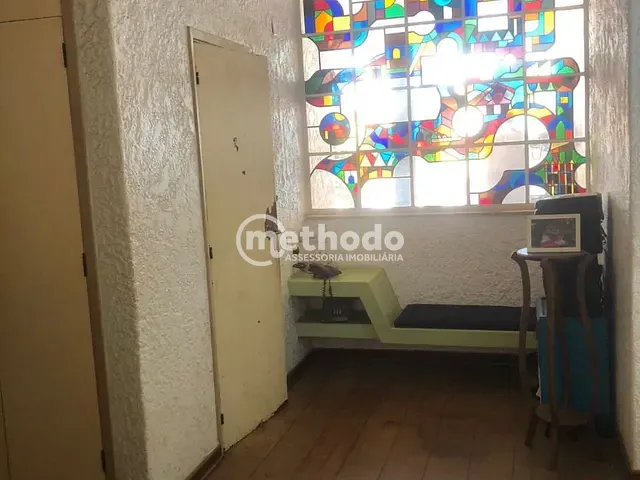 Casa com 900m² 3 quartos e 5 banheiros, à venda, no bairro Cidade Universitária em Campinas