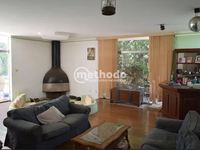 Casa com 900m² 3 quartos e 5 banheiros, à venda, no bairro Cidade Universitária em Campinas