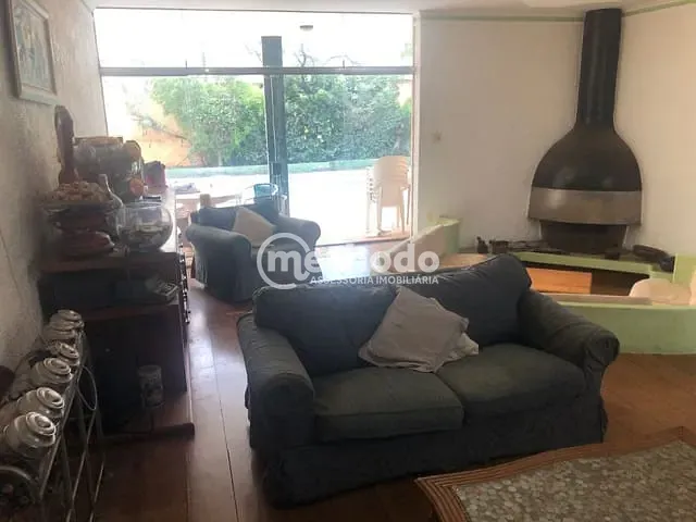 Casa com 900m² 3 quartos e 5 banheiros, à venda, no bairro Cidade Universitária em Campinas
