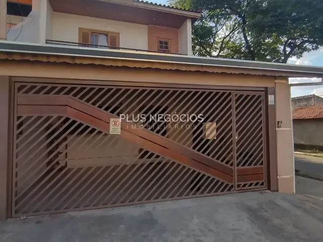 Casa 3 quartos e 2 banheiros, à venda, no bairro Vila Hortência em Sorocaba