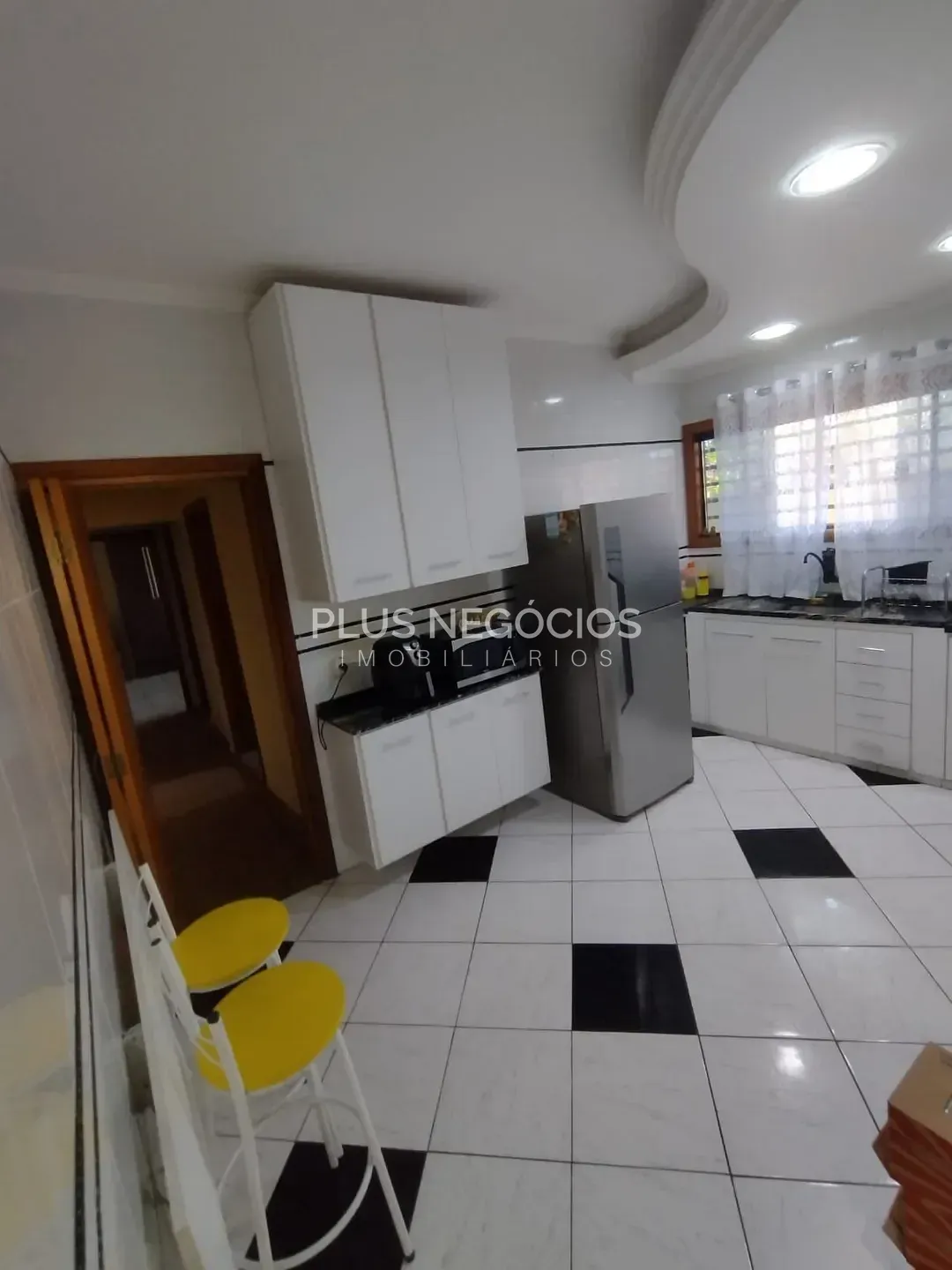 Casa, 3 quartos, 237 m² - Foto 6