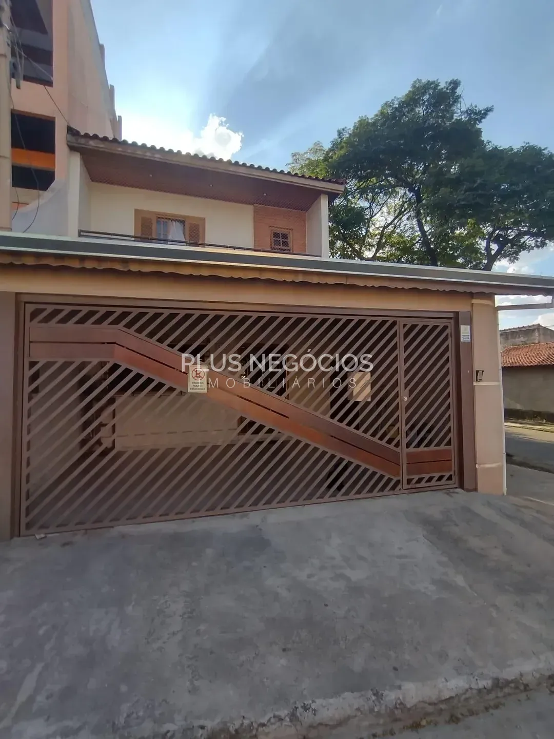 Casa, 3 quartos, 237 m² - Foto 2
