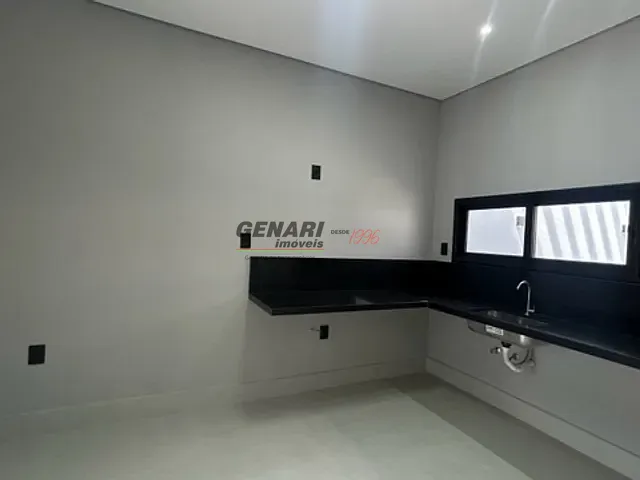 Casa com 150m² 3 quartos e 2 banheiros, à venda, no bairro Jardim Bom Sucesso em Indaiatuba