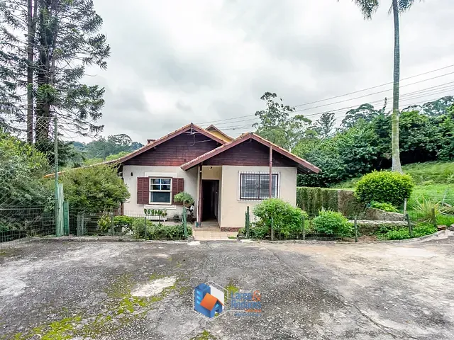 Casa com 2400m² 2 quartos e 2 banheiros, à venda, no bairro Balneário São Francisco em São Paulo