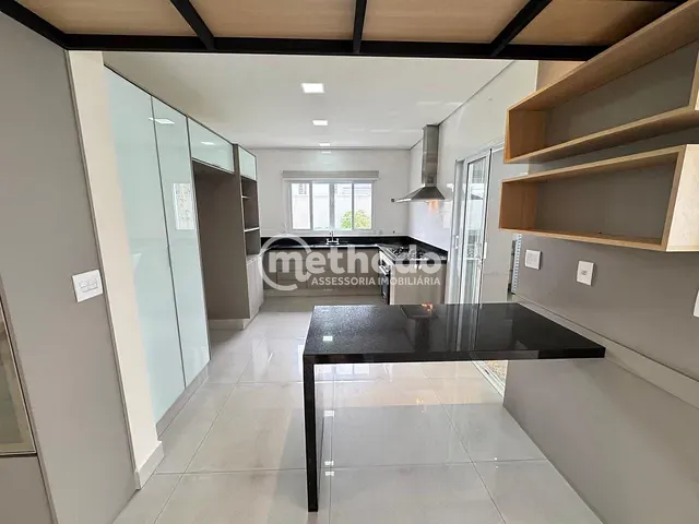 Casa 3 quartos e 5 banheiros, à venda, no bairro Swiss Park em Campinas