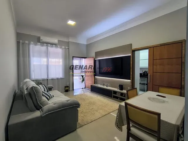 Casa com 130m² 3 quartos e 2 banheiros, à venda, no bairro Jardim Valença em Indaiatuba