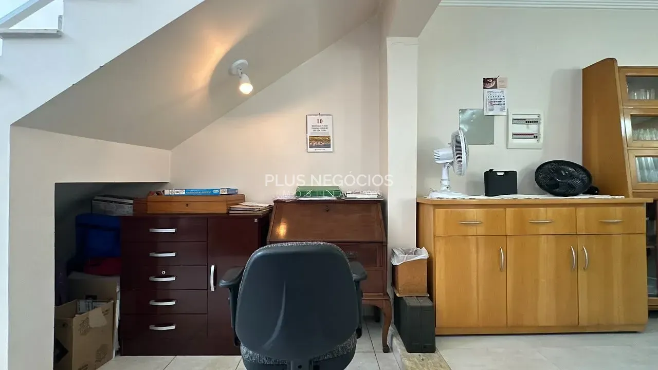 Casa, 4 quartos, 250 m² - Foto 8