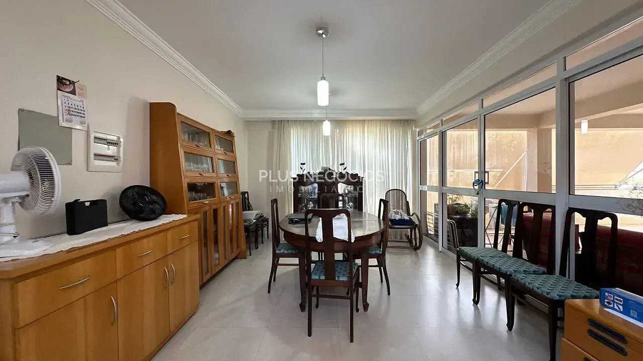 Casa, 4 quartos, 250 m² - Foto 9