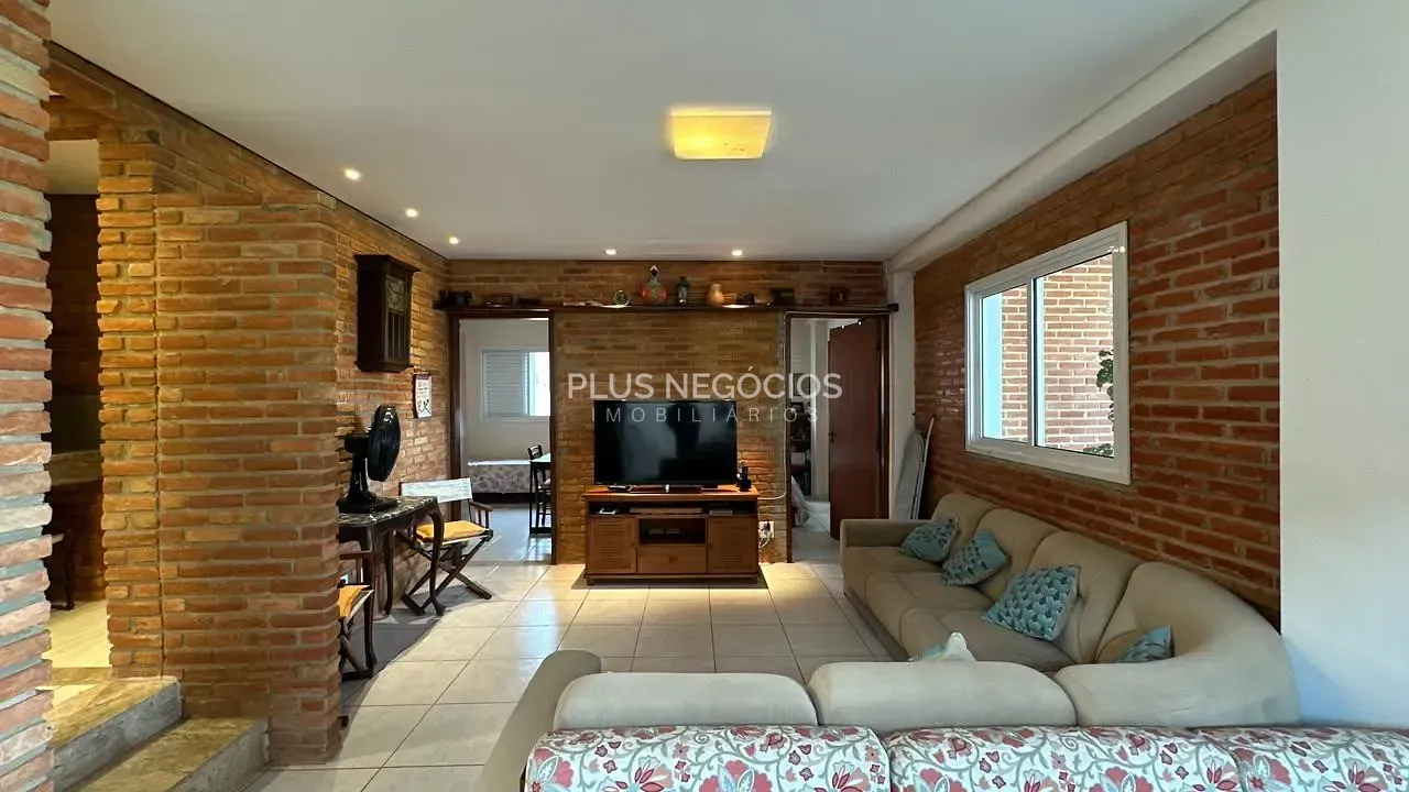 Casa, 4 quartos, 250 m² - Foto 11