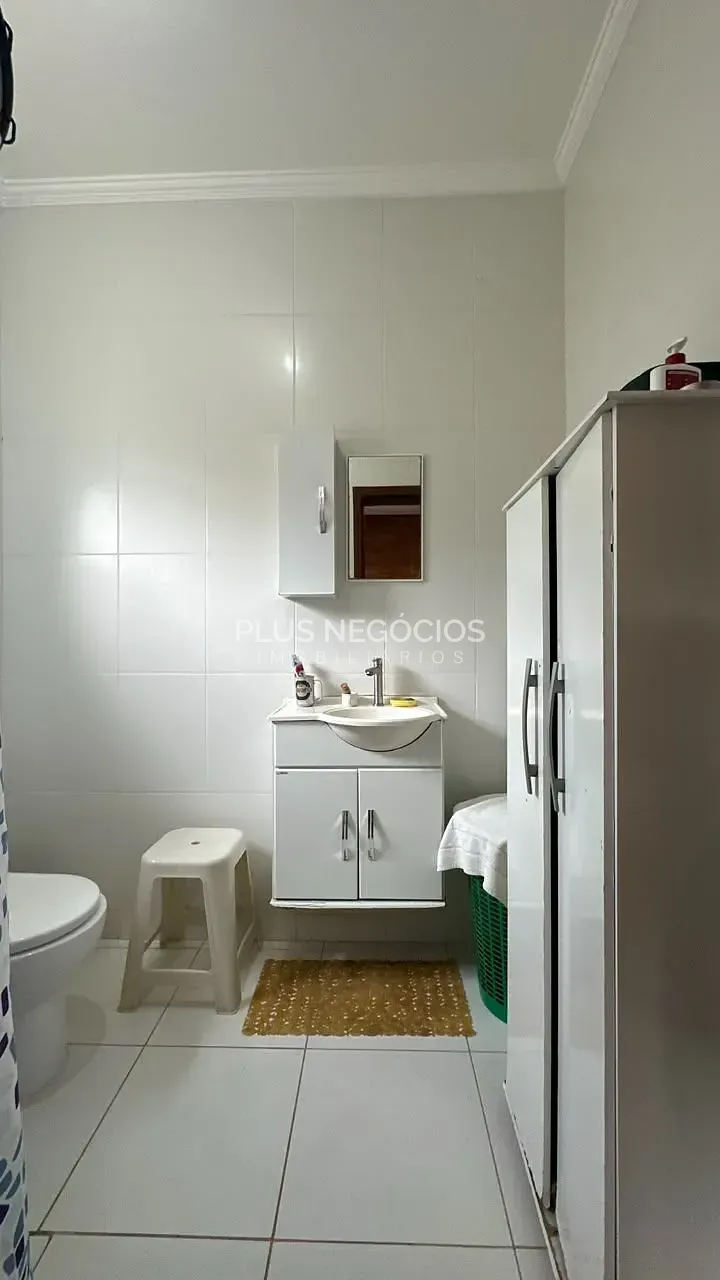 Casa, 4 quartos, 250 m² - Foto 22