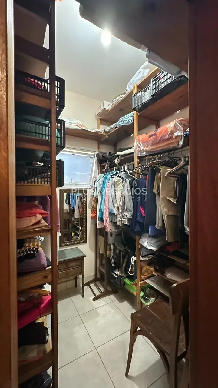 Casa, 4 quartos, 250 m² - Foto 23