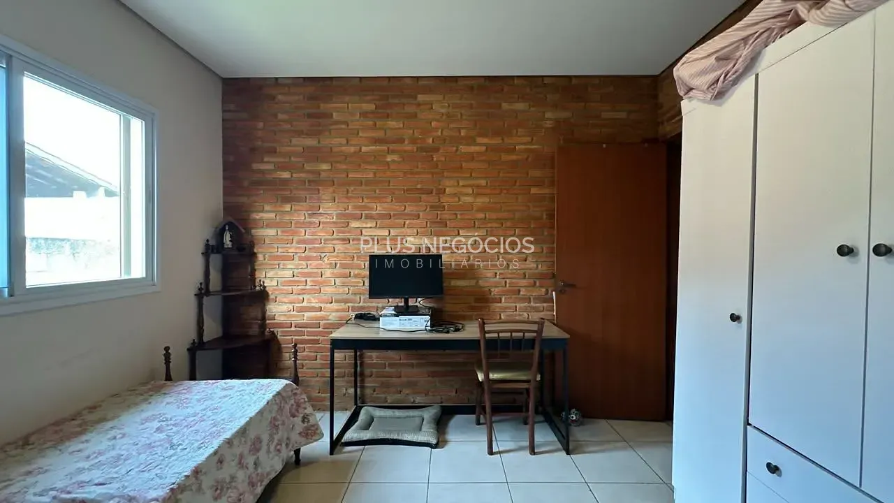 Casa, 4 quartos, 250 m² - Foto 24