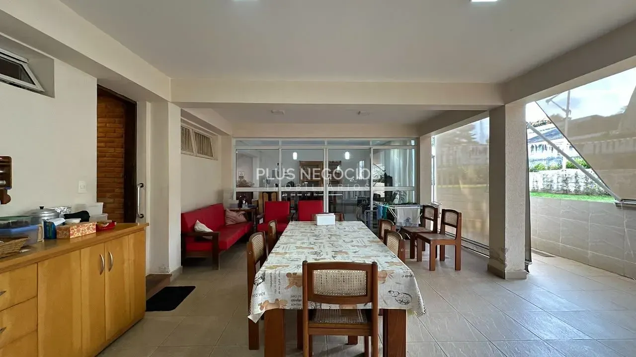 Casa, 4 quartos, 250 m² - Foto 26