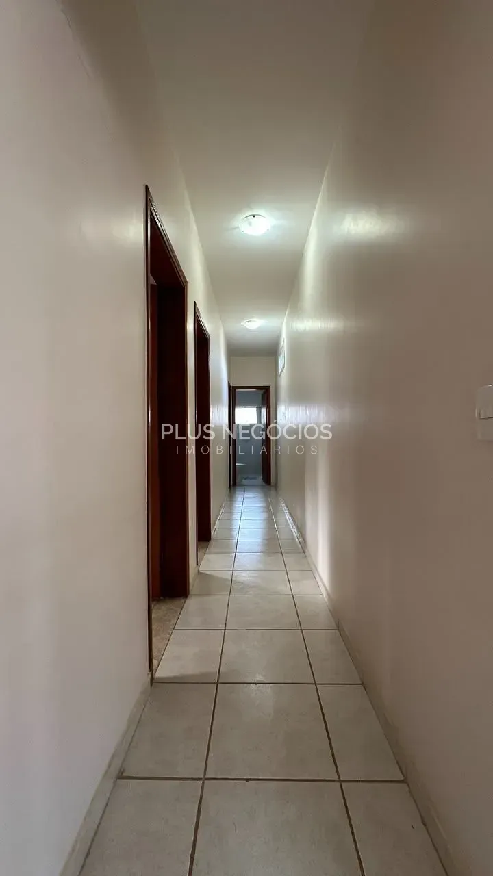 Casa, 4 quartos, 250 m² - Foto 32