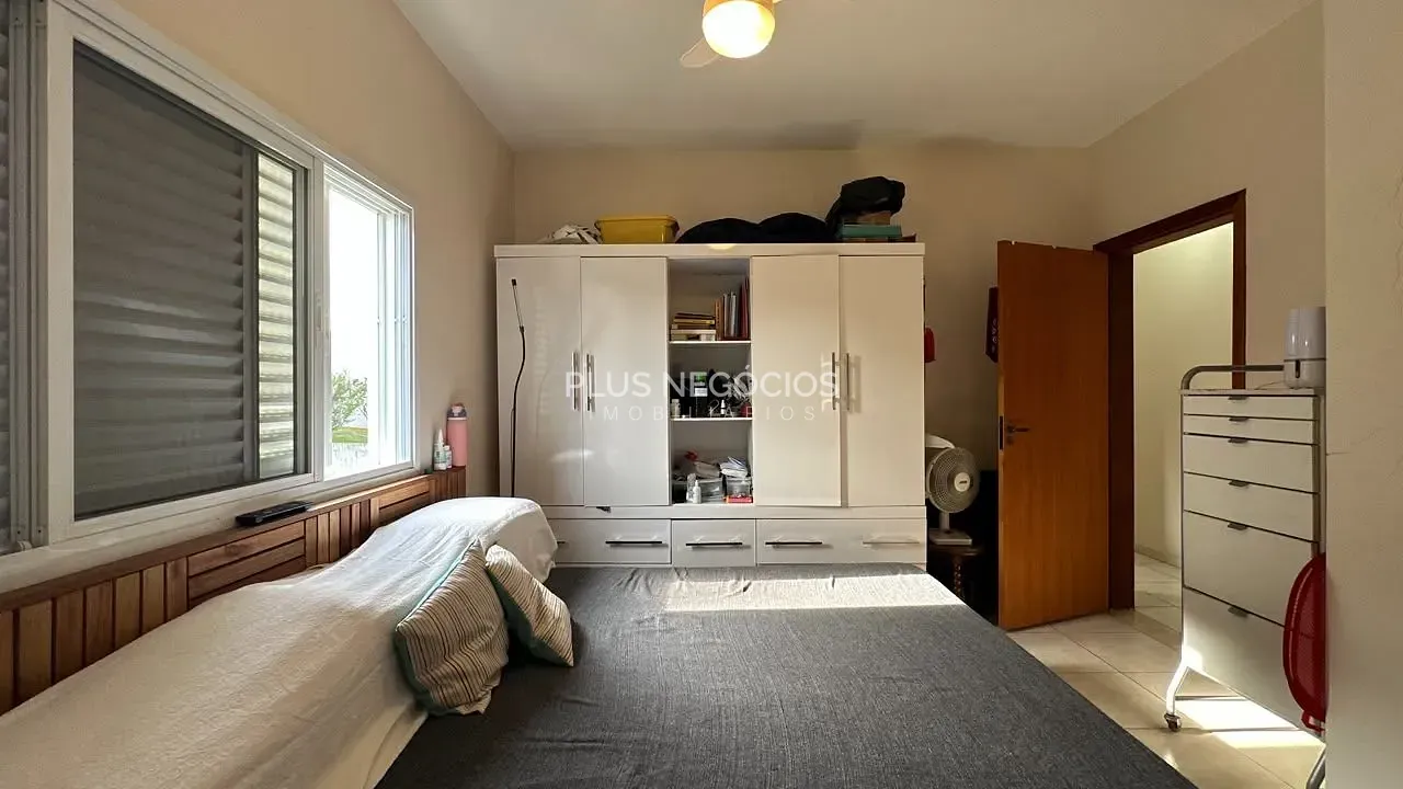 Casa, 4 quartos, 250 m² - Foto 35