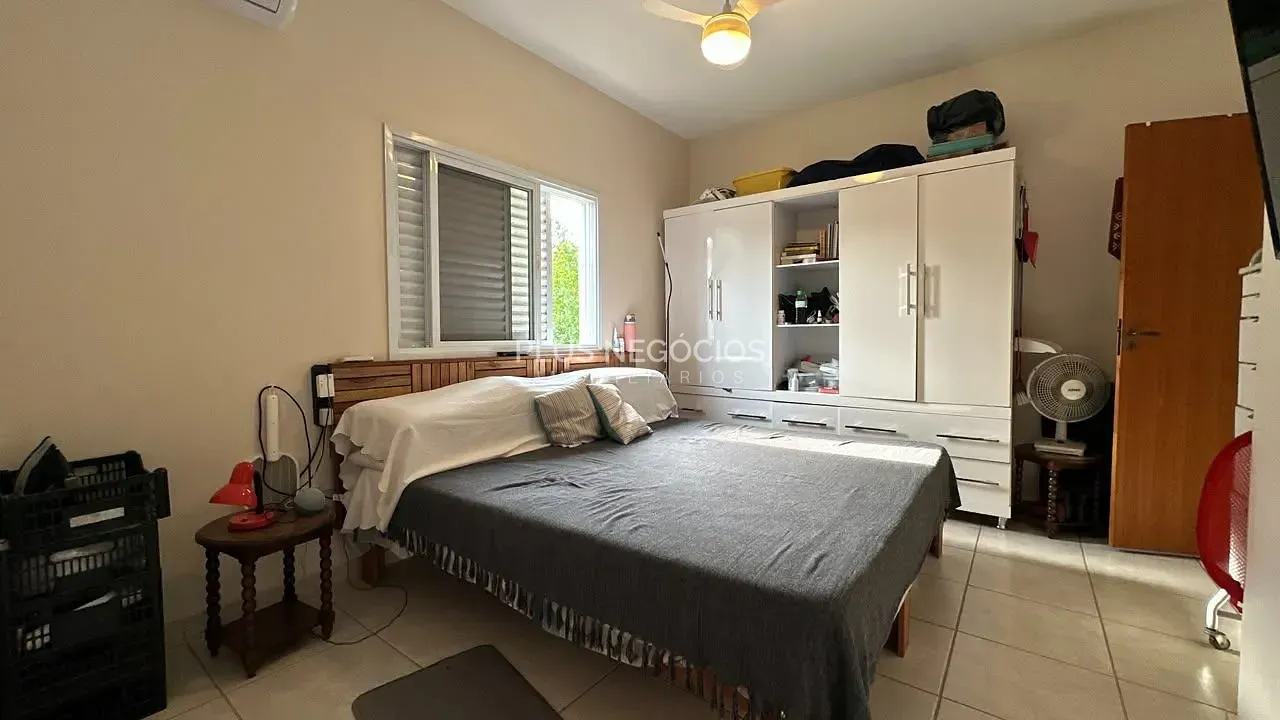 Casa, 4 quartos, 250 m² - Foto 36