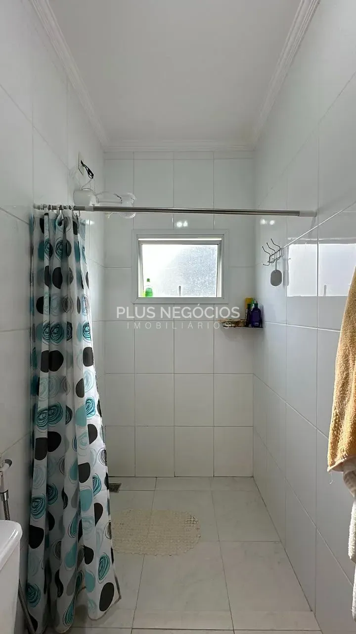 Casa, 4 quartos, 250 m² - Foto 38