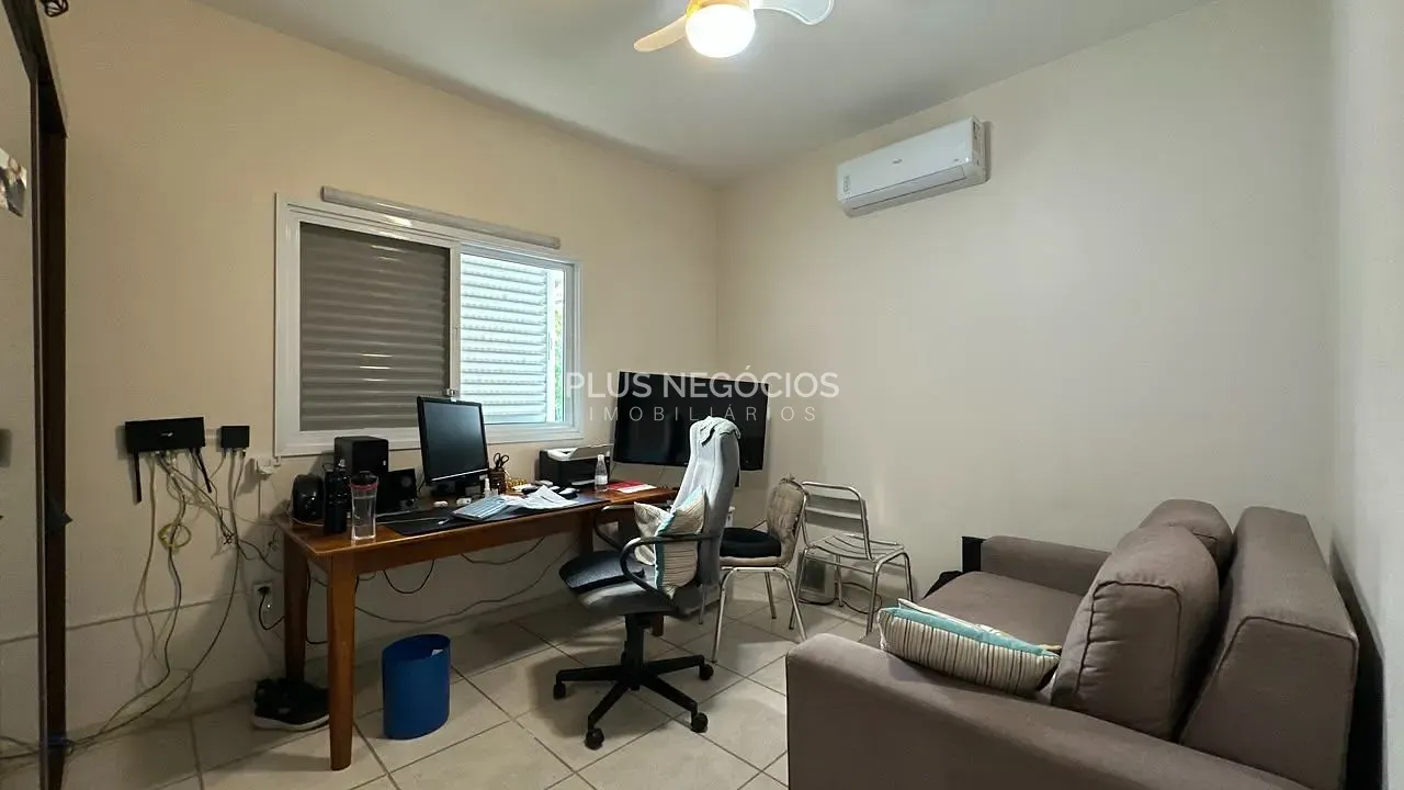 Casa, 4 quartos, 250 m² - Foto 42