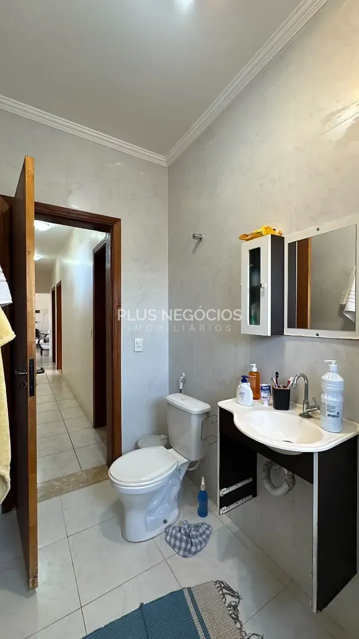 Casa, 4 quartos, 250 m² - Foto 46