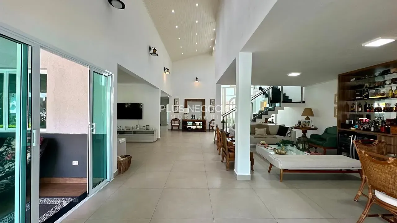 Casa, 6 quartos, 850 m² - Foto 10