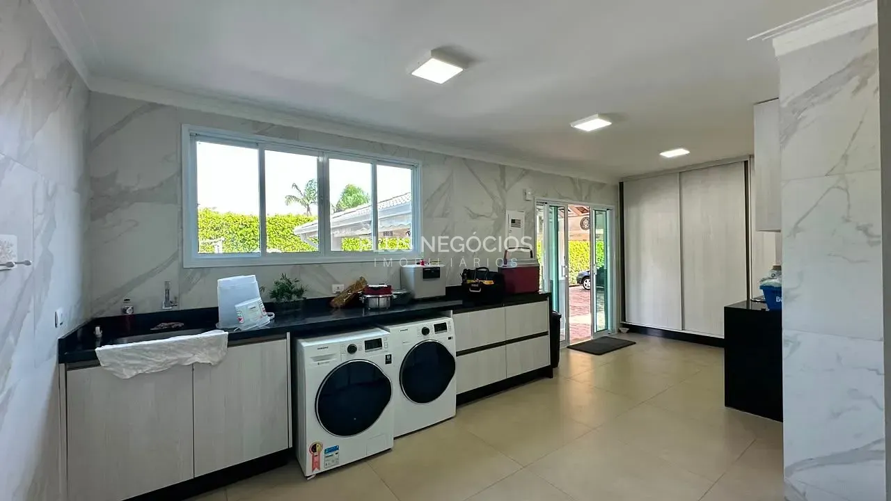 Casa, 6 quartos, 850 m² - Foto 31