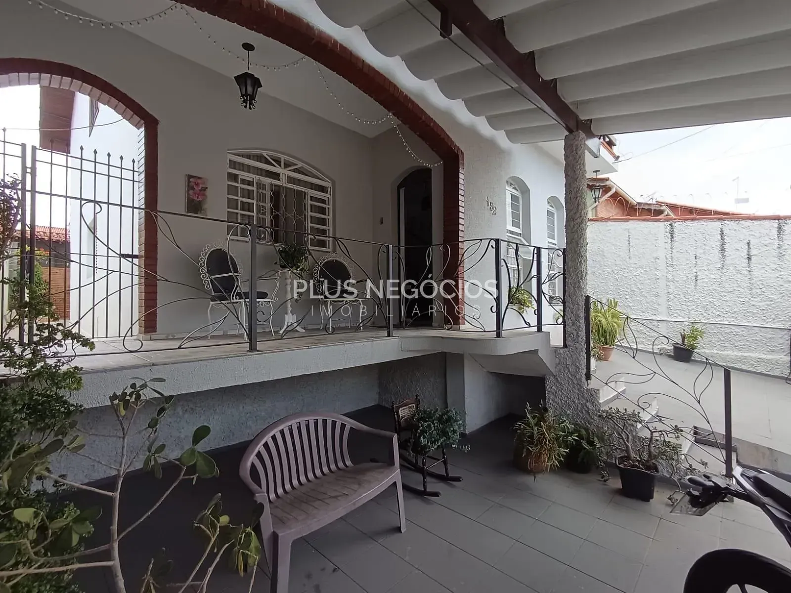 Casa, 5 quartos, 314 m² - Foto 2