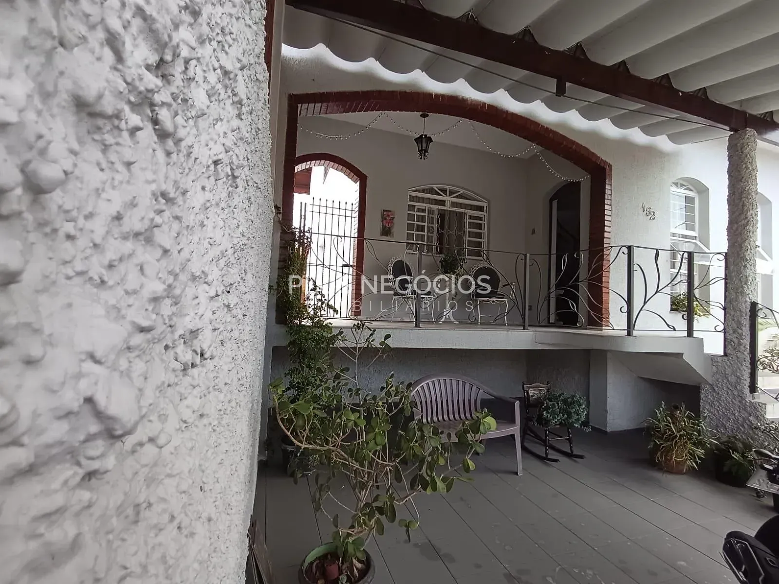 Casa, 5 quartos, 314 m² - Foto 1