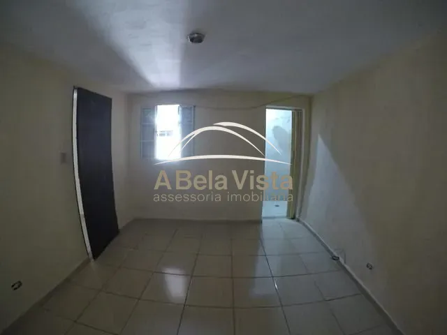 Casa 1 quarto e 1 banheiro, para alugar, no bairro Novo Osasco em Osasco