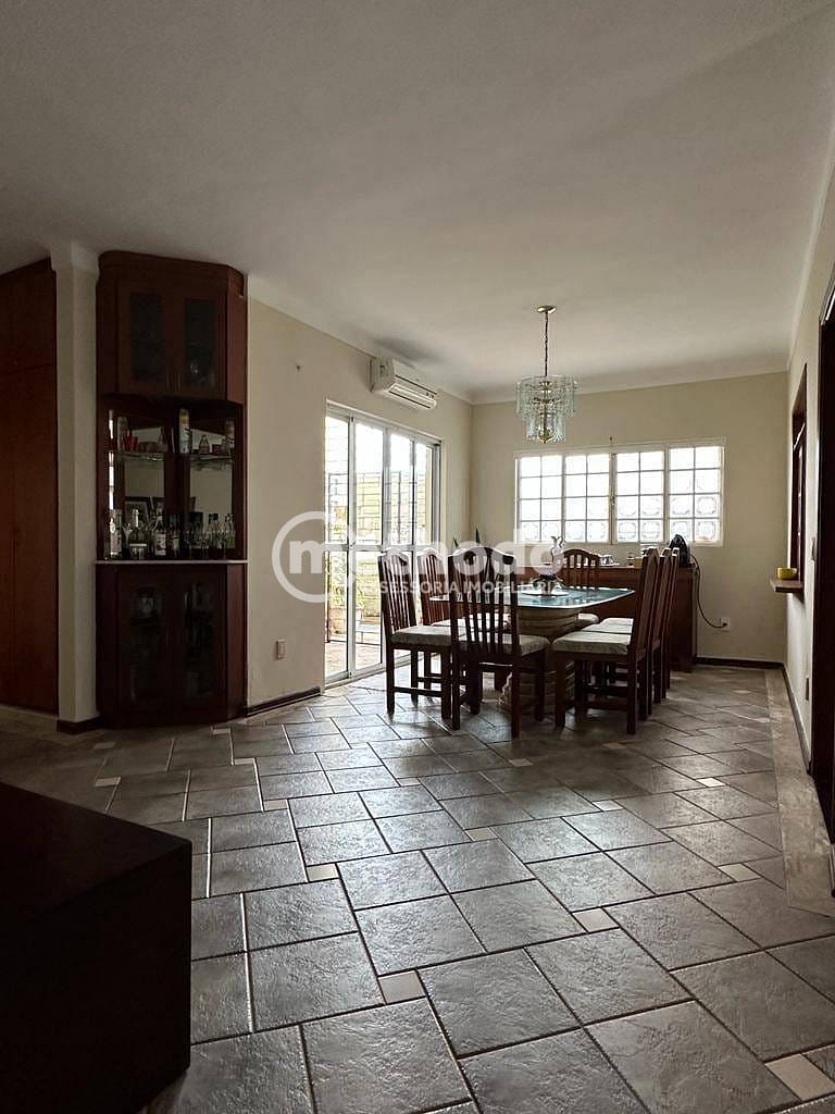 Casa, 3 quartos, 223 m² - Foto 5